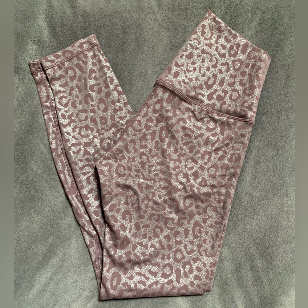 Lilac Leopard Supreme Hi-Rise 7/8 Legging 24” Inseam